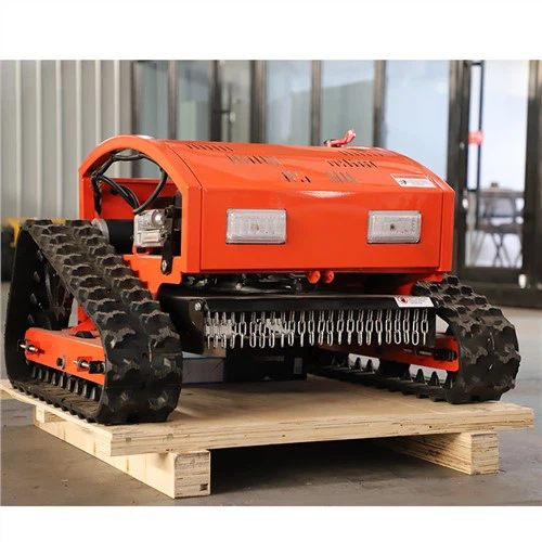 تتبع جزازة العشب التحكم عن بعد